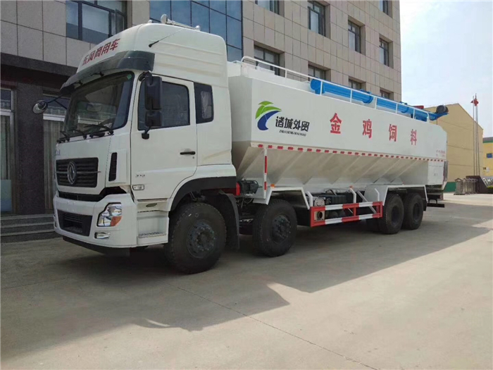 東風(fēng)天龍前四后八40方（20噸）液壓飼料車(chē)